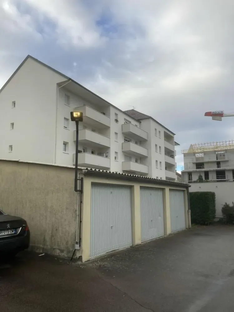 HLM Lumieres